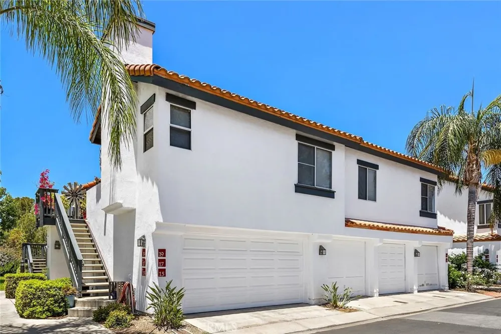 17 Aubrieta Rancho Santa Margarita, CA 92688