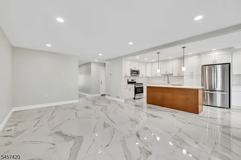 283 S Michigan Ave #A Unit A Kenilworth, NJ 07033