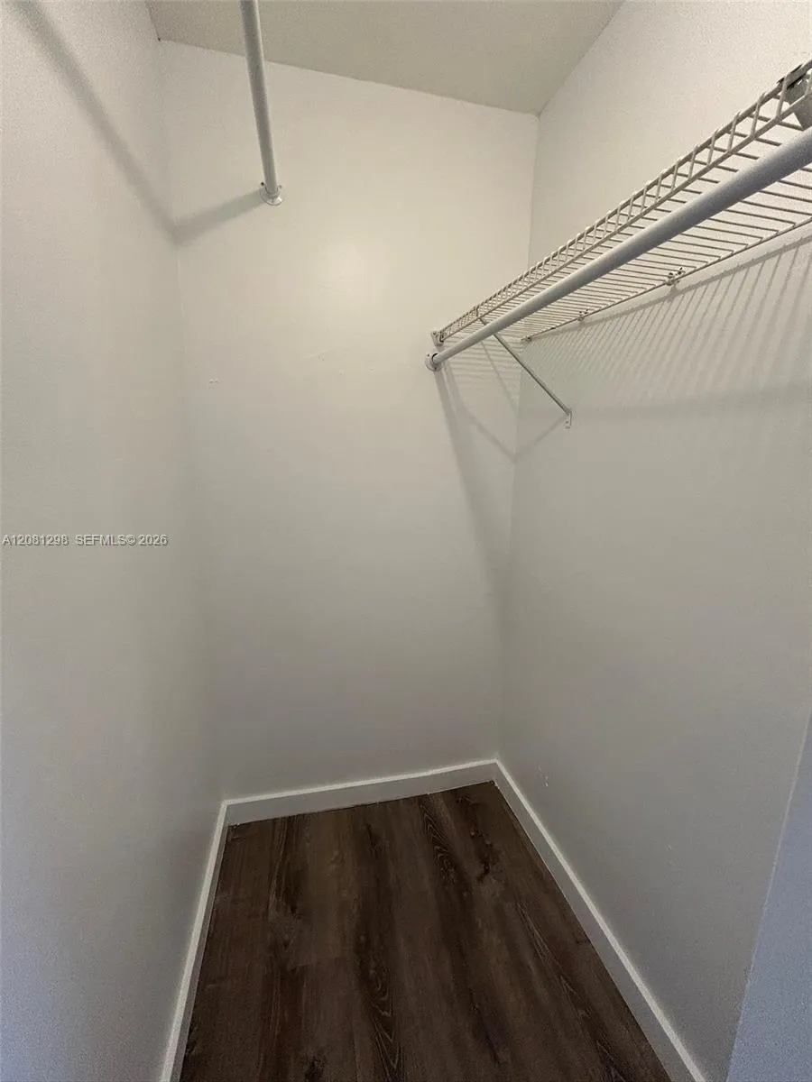 5883 W 26th Ave #5893 Hialeah, FL 33016