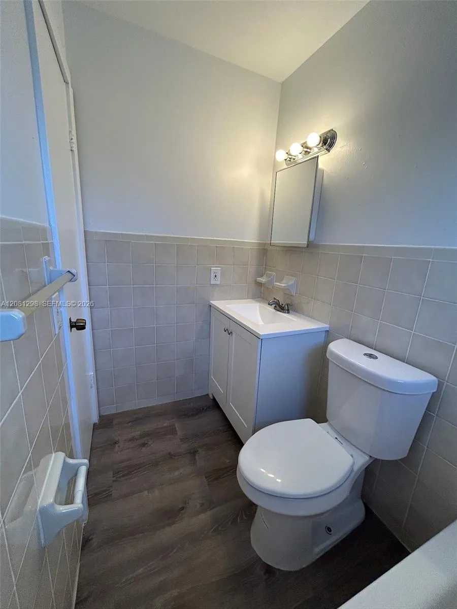 5883 W 26th Ave #5893 Hialeah, FL 33016