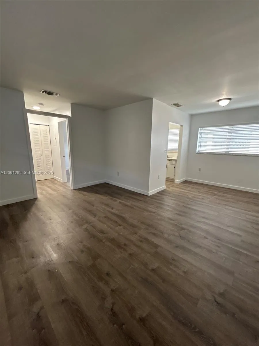 5883 W 26th Ave #5893 Hialeah, FL 33016