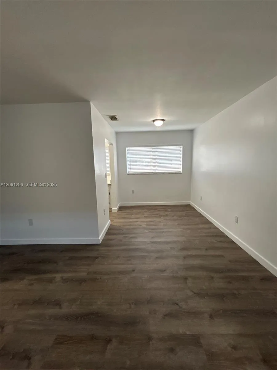 5883 W 26th Ave #5893 Hialeah, FL 33016