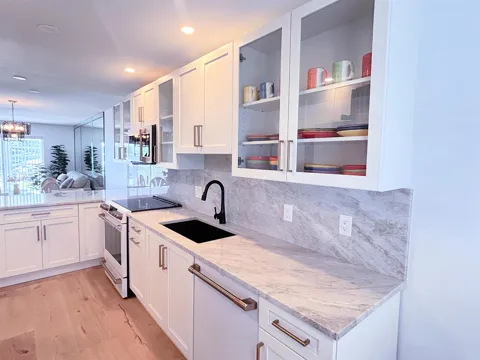 1030 SILK OAK TERRACE #203
