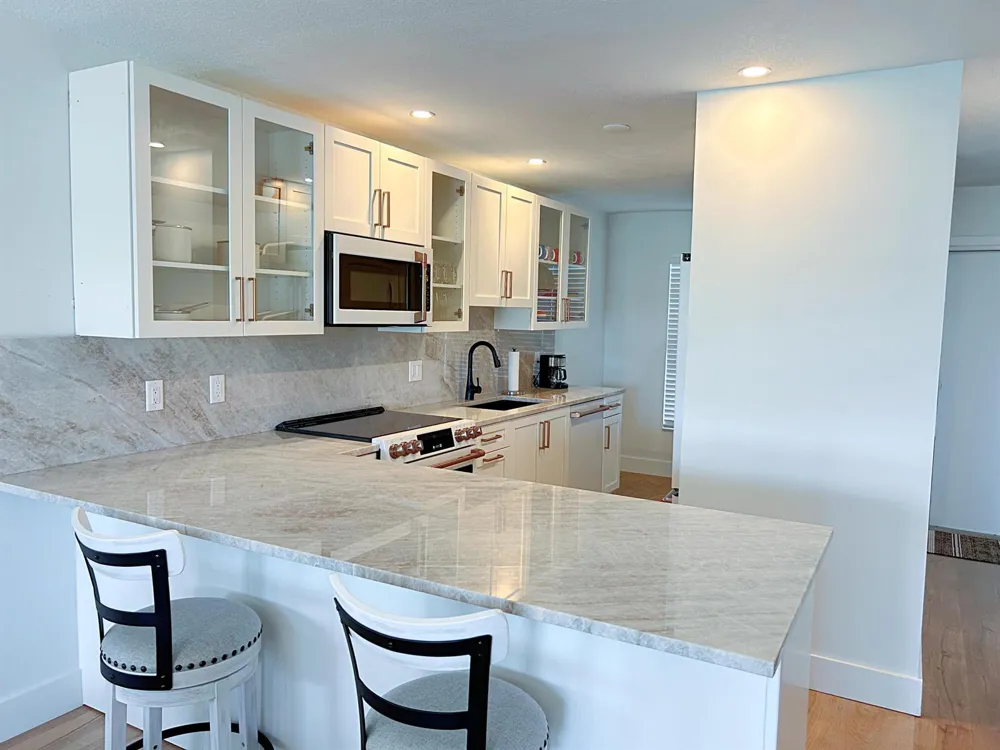 1030 SILK OAK TERRACE #203 Delray Beach, FL 33445
