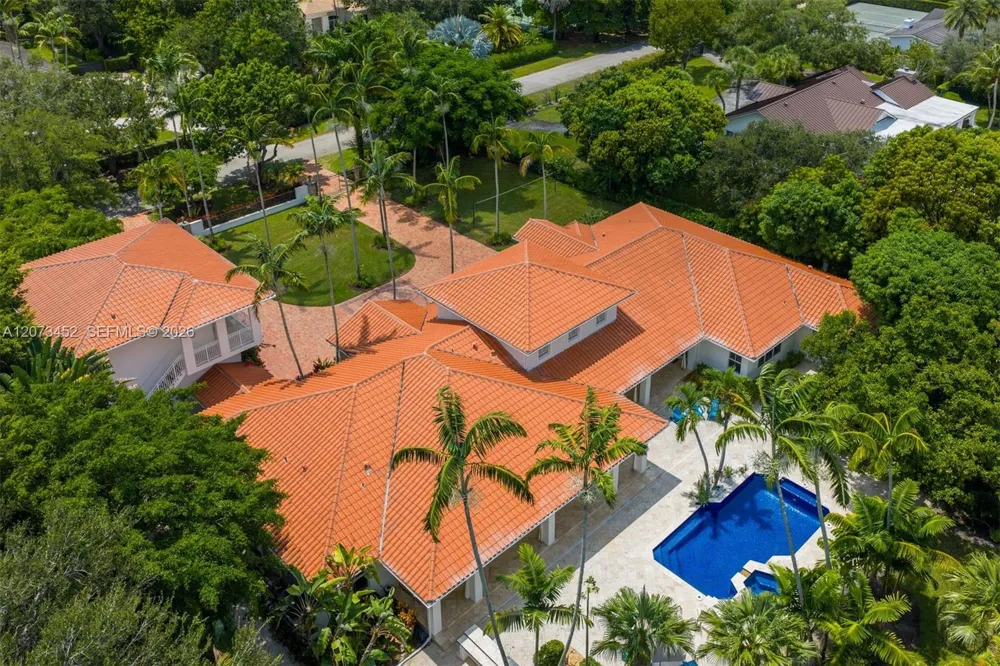 6235 Rolling Road Dr Pinecrest, FL 33156