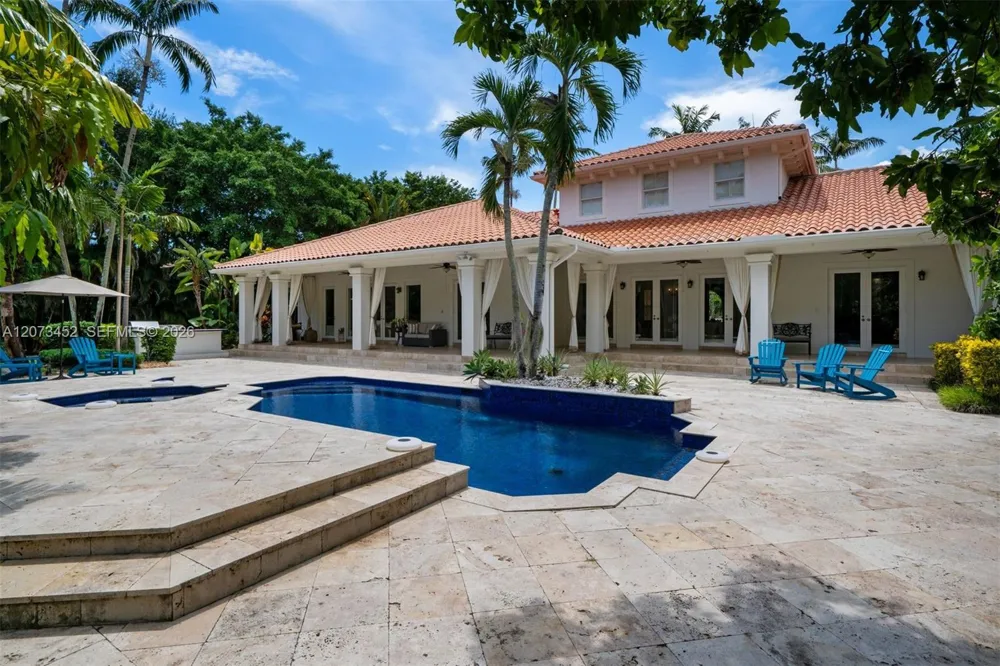 6235 Rolling Road Dr Pinecrest, FL 33156