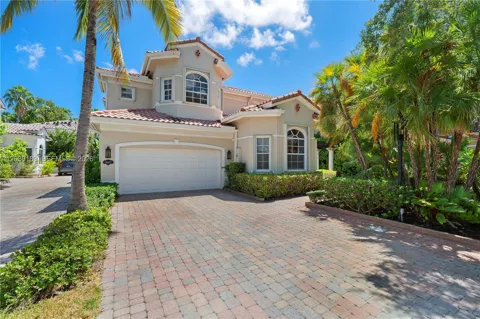19473 38th Ct