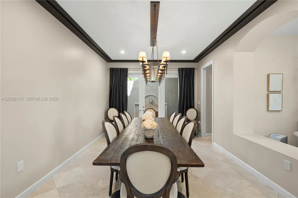 19473 38th Ct Sunny Isles Beach, FL 33160