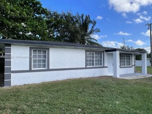 43 Newton Rd #0 West Park, FL 33023