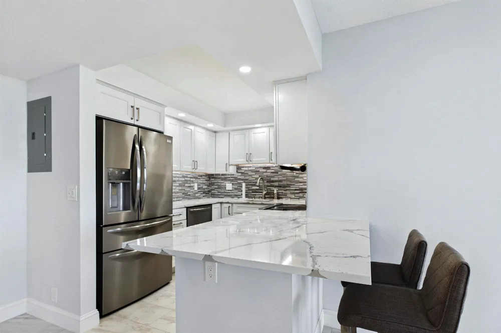336 GOLFVIEW ROAD #708 North Palm Beach, FL 33408