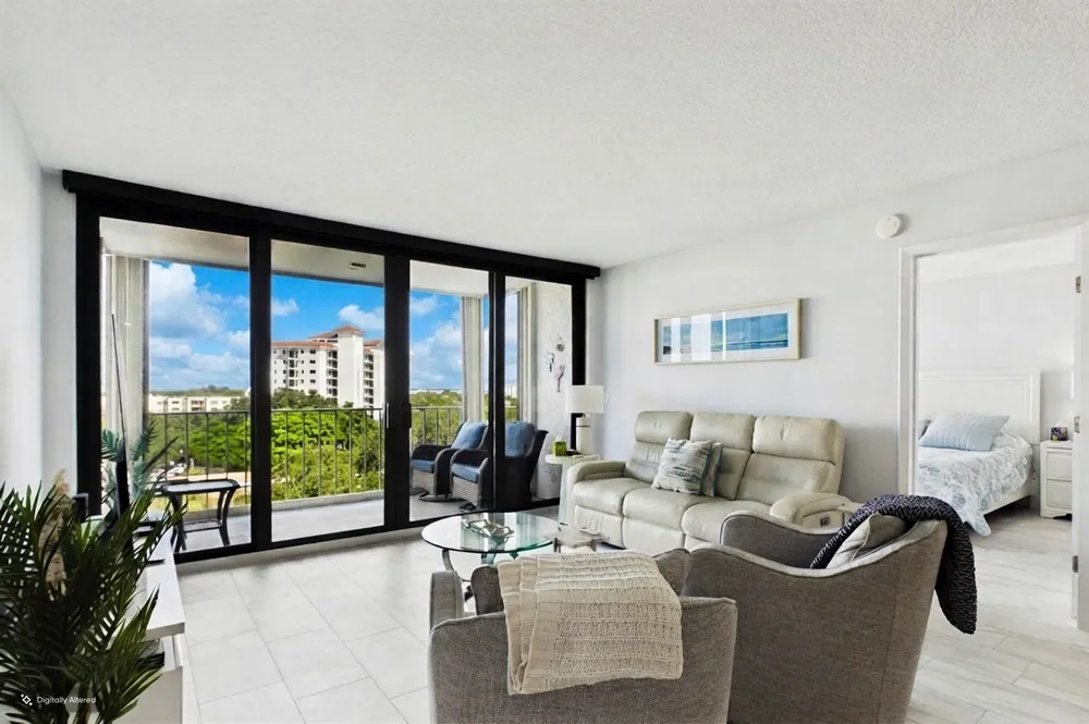 336 GOLFVIEW ROAD #708 North Palm Beach, FL 33408