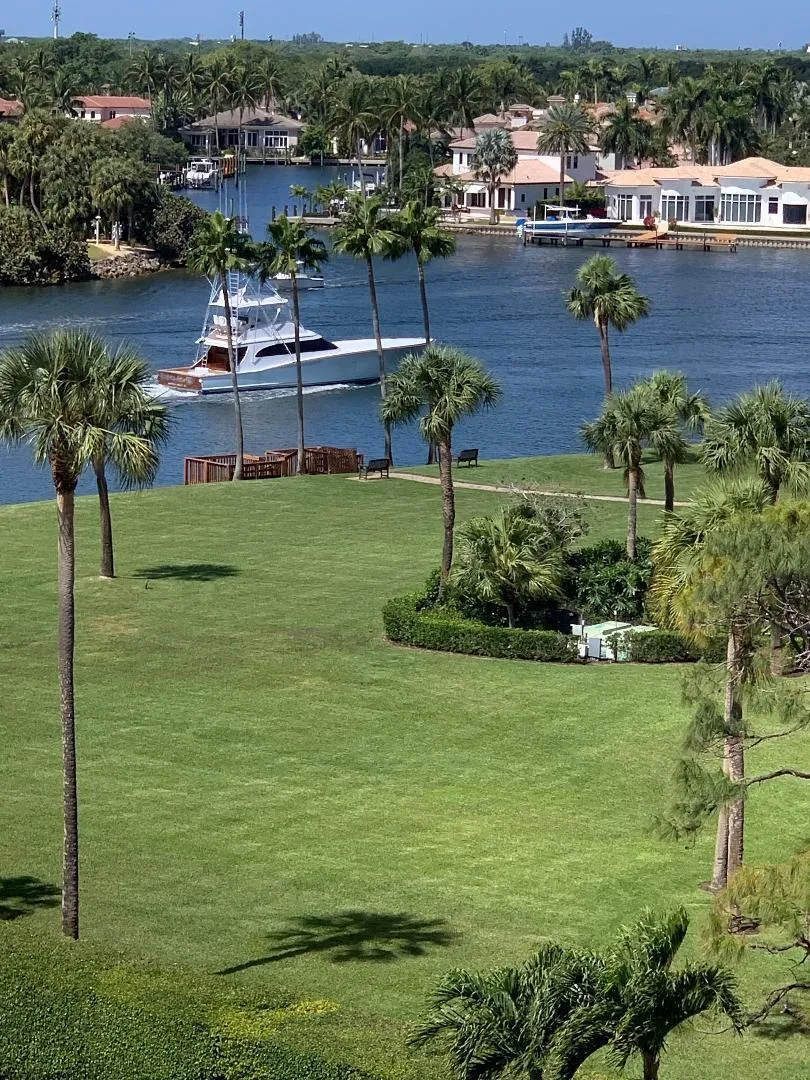336 GOLFVIEW ROAD #708 North Palm Beach, FL 33408