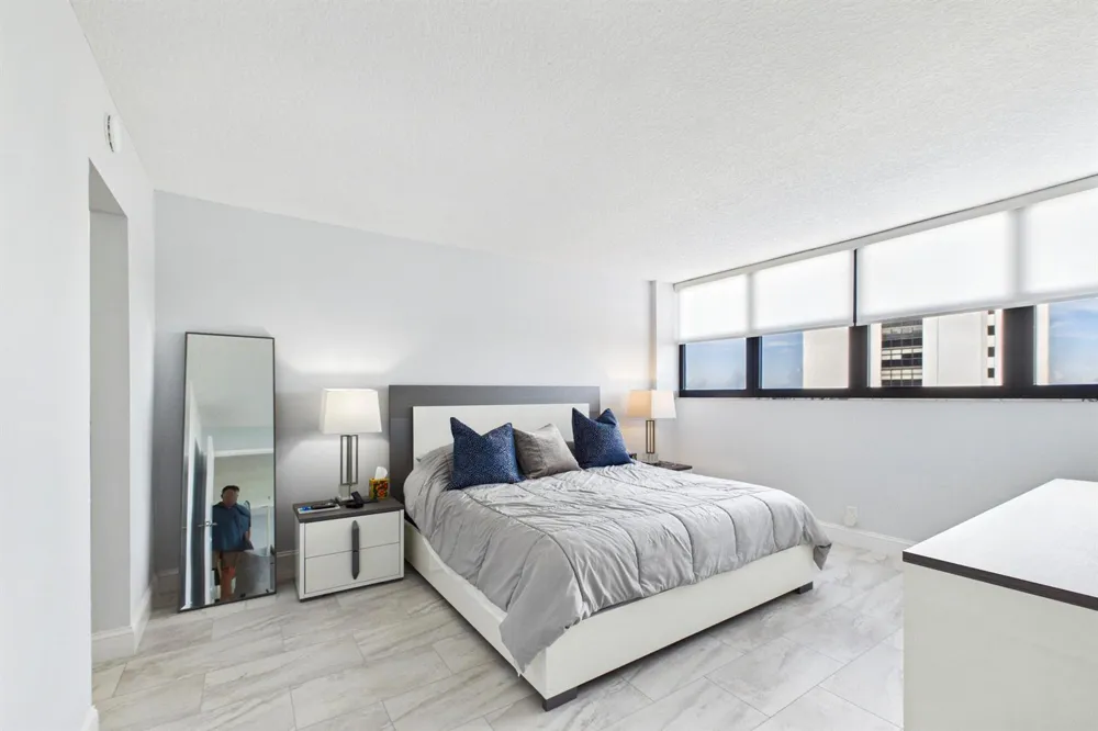 336 GOLFVIEW ROAD #708 North Palm Beach, FL 33408