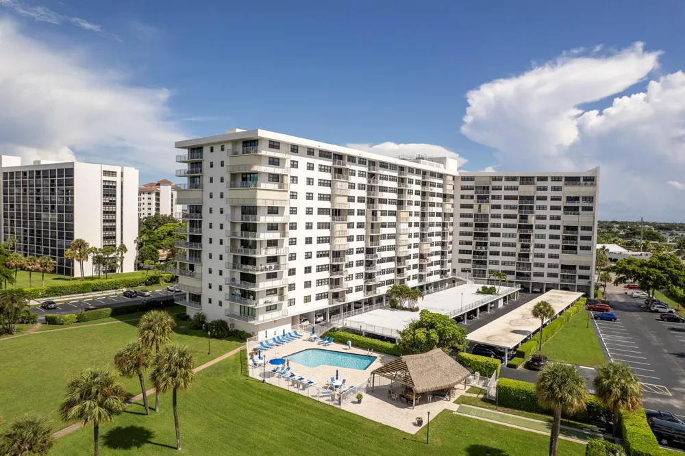 336 GOLFVIEW ROAD #708 North Palm Beach, FL 33408