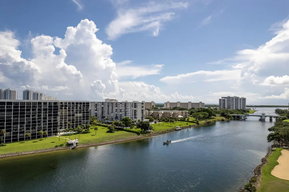 336 GOLFVIEW ROAD #708 North Palm Beach, FL 33408