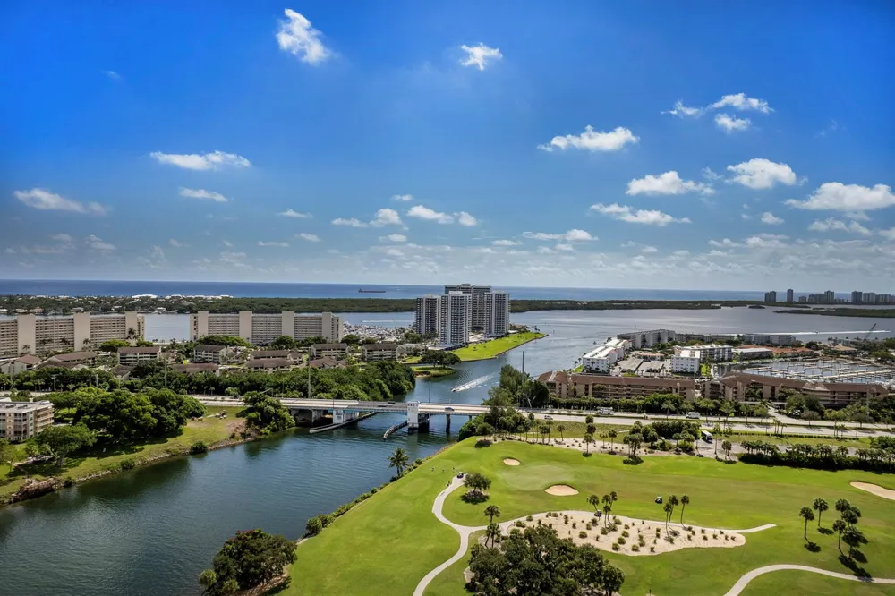 336 GOLFVIEW ROAD #708 North Palm Beach, FL 33408