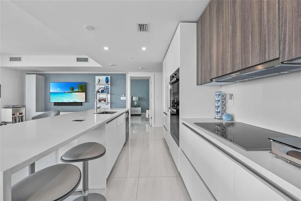 730 OCEAN BOULEVARD #1501 Pompano Beach, FL 33062