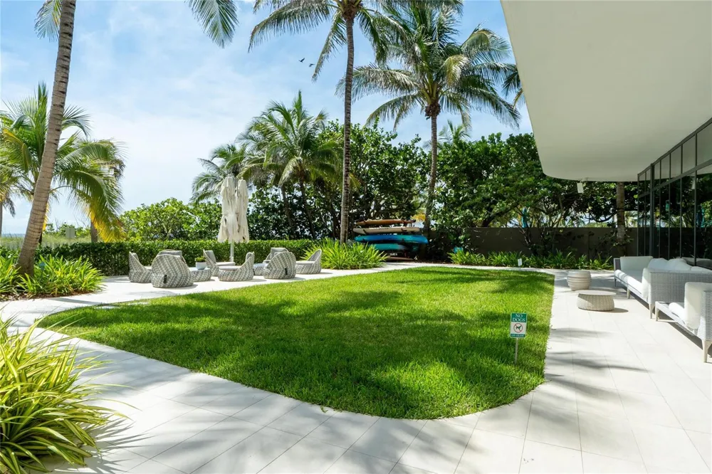 730 OCEAN BOULEVARD #1501 Pompano Beach, FL 33062
