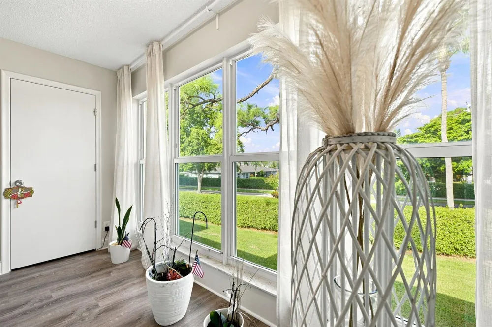 1121 CACTUS TERRACE #203 Delray Beach, FL 33445