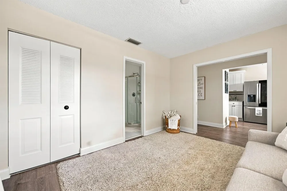 1121 CACTUS TERRACE #203 Delray Beach, FL 33445