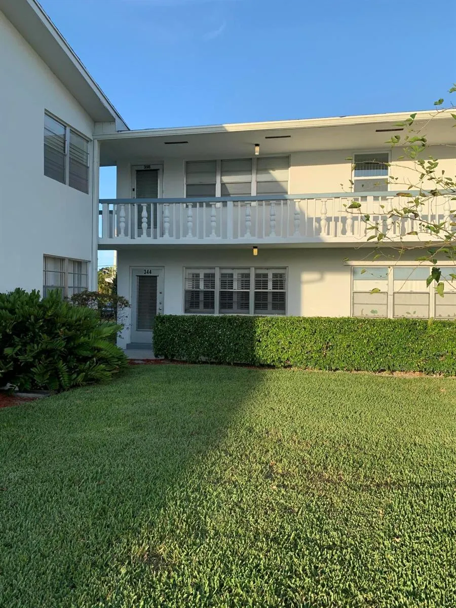 344 Norwich O West Palm Beach, FL 33417