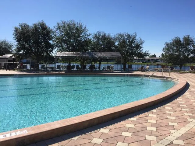 344 Norwich O West Palm Beach, FL 33417