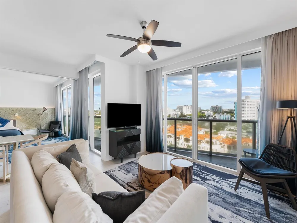 3101 BAYSHORE DRIVE #1008 Fort Lauderdale, FL 33304