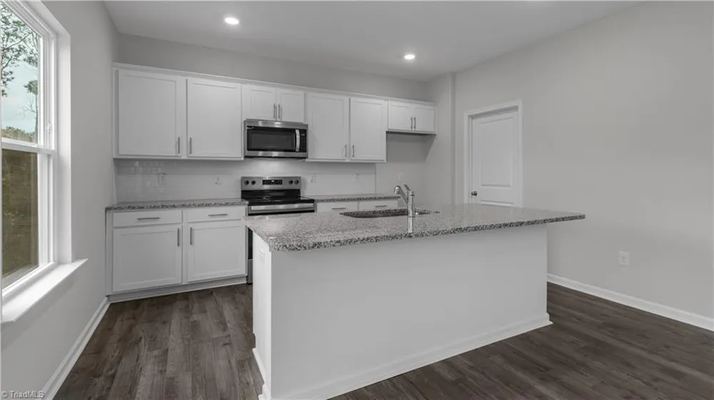 511 Wheelcrest Court Winston-Salem, NC 27107
