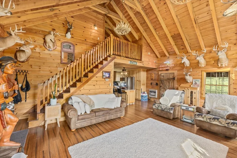 490 Mountain Springs Rd Tannersville, VA 24377