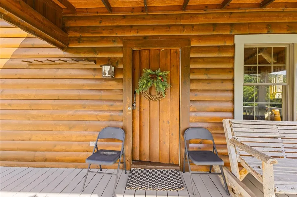 490 Mountain Springs Rd Tannersville, VA 24377