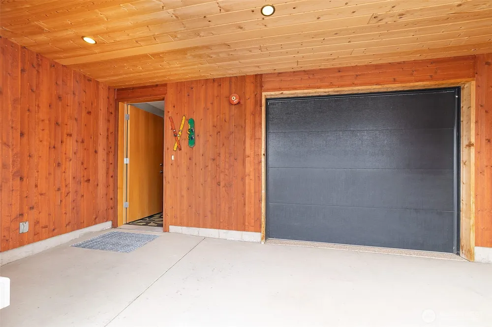 200 Pass Life Way #1 Snoqualmie Pass, WA 98068