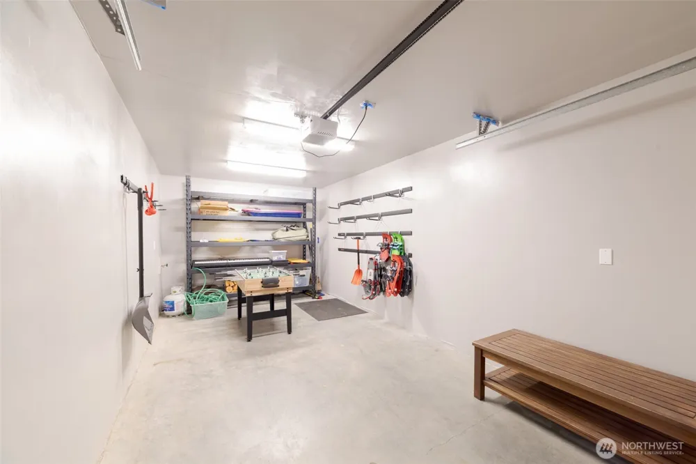 200 Pass Life Way #1 Snoqualmie Pass, WA 98068