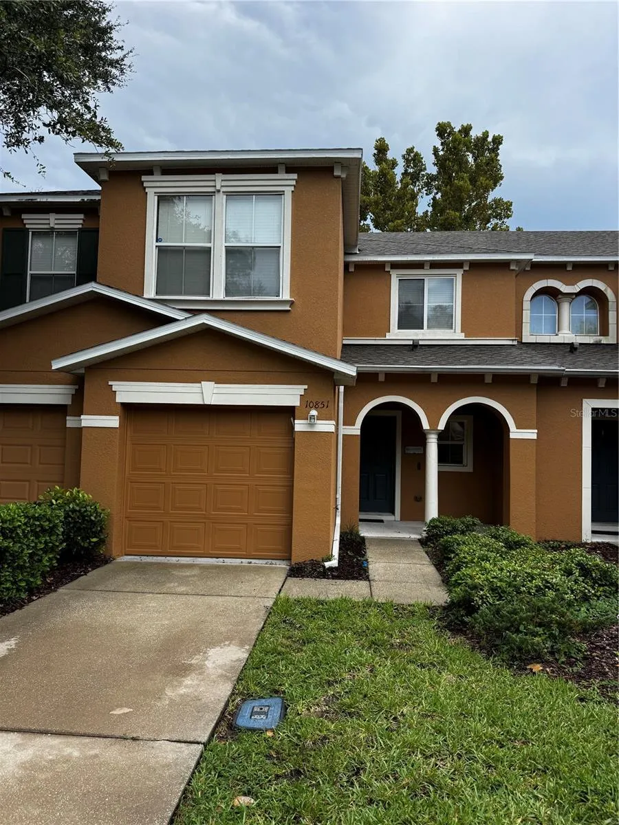 10851 KENSINGTON PARK AVENUE Riverview, FL 33578