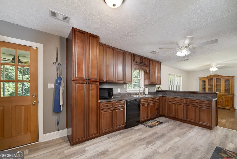 2450 McGarity RD McDonough, GA 30252