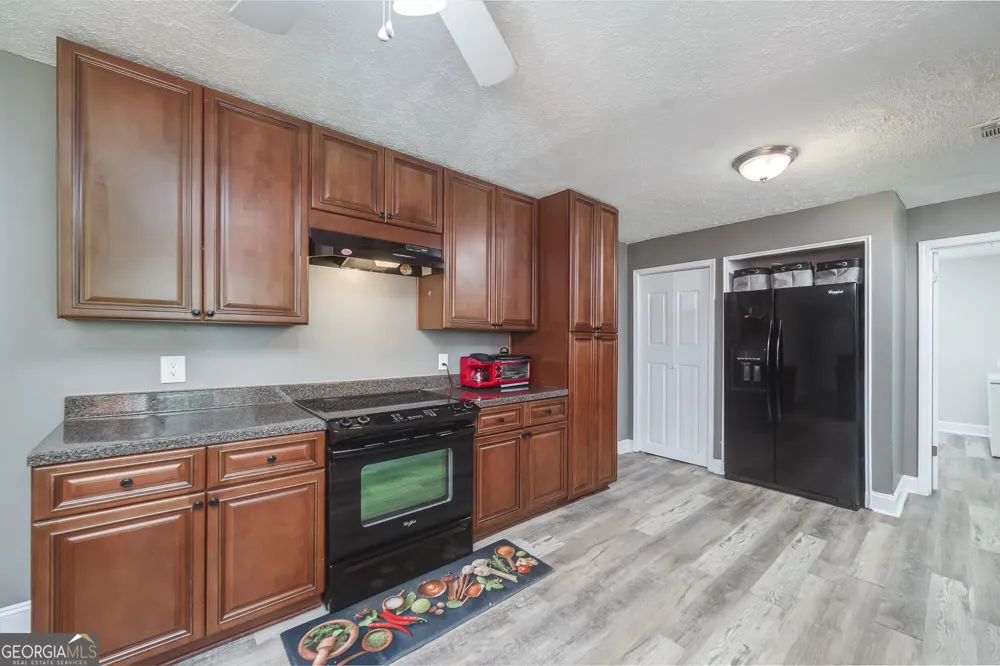 2450 McGarity RD McDonough, GA 30252