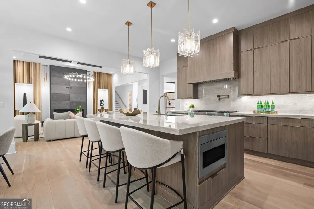 4132 Haverhill DR NE Atlanta, GA 30342