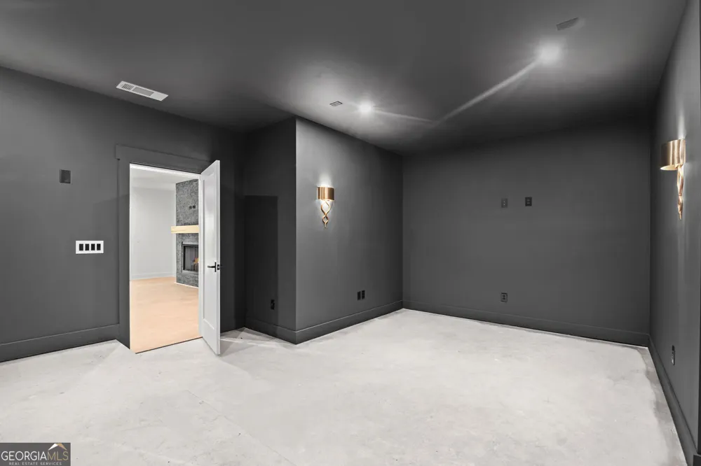 4132 Haverhill DR NE Atlanta, GA 30342