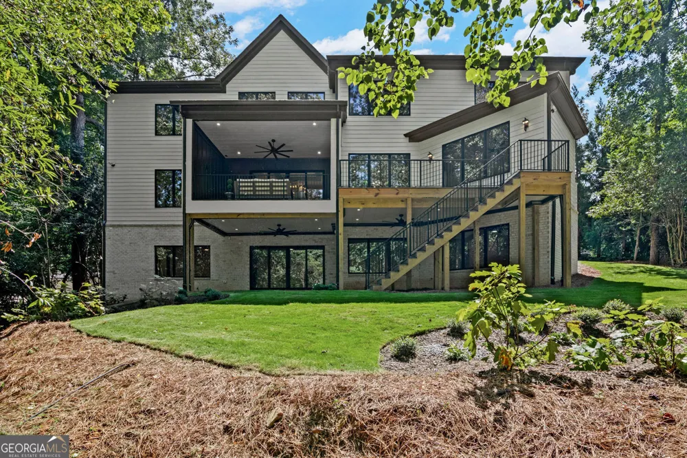 4132 Haverhill DR NE Atlanta, GA 30342