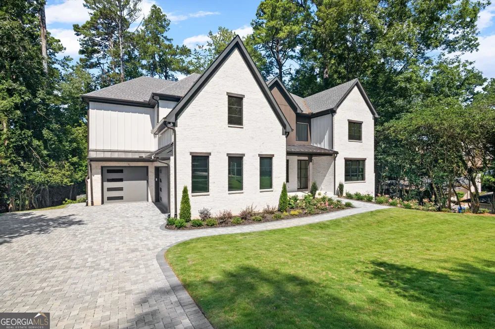 4132 Haverhill DR NE Atlanta, GA 30342
