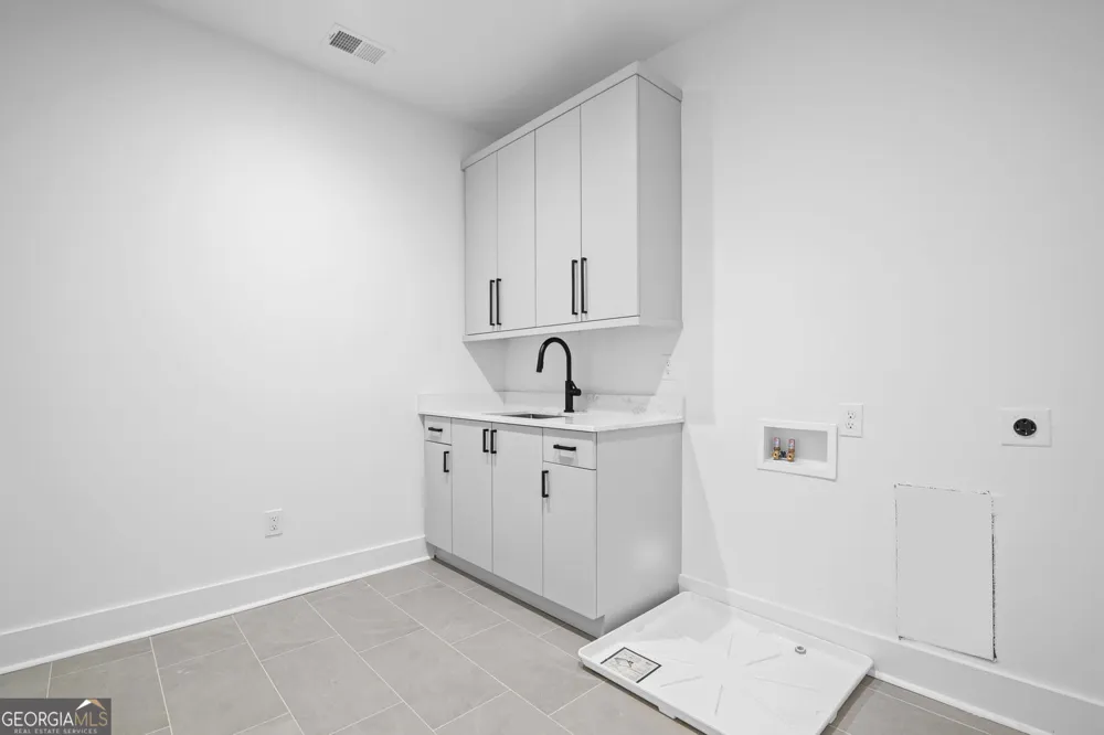 4132 Haverhill DR NE Atlanta, GA 30342