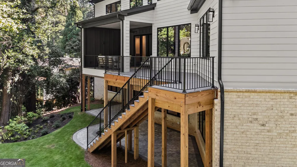4132 Haverhill DR NE Atlanta, GA 30342
