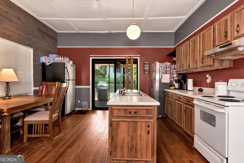 73 Mahaffey ST Jefferson, GA 30549