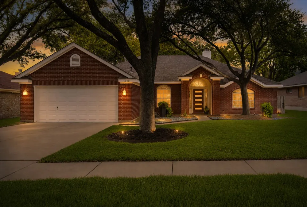 1010 Rocky Creek Drive Pflugerville, TX 78660