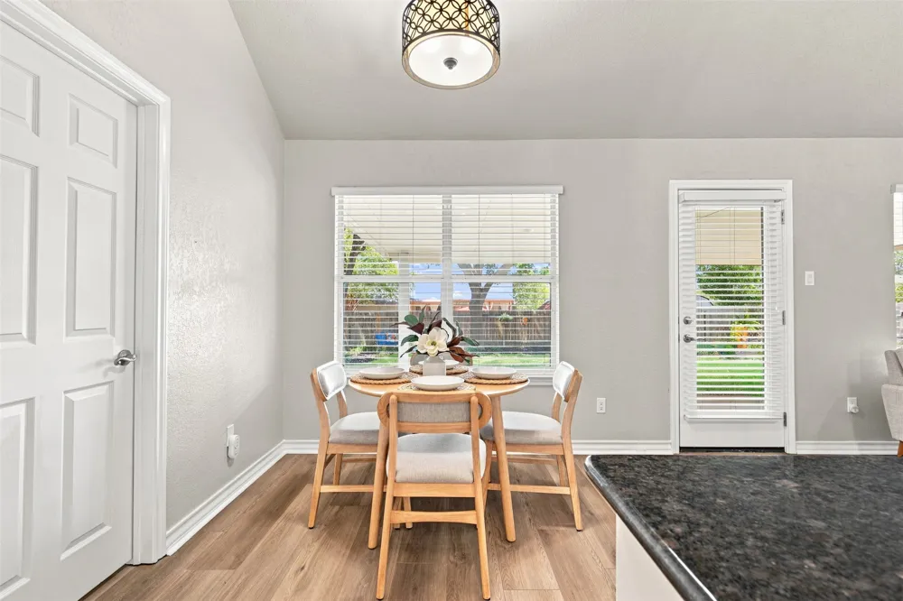 1010 Rocky Creek Drive Pflugerville, TX 78660