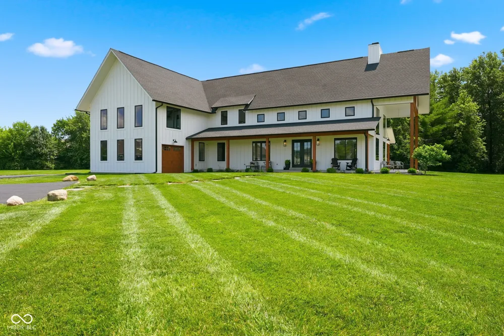 12352 Hoosier Road Fishers, IN 46037