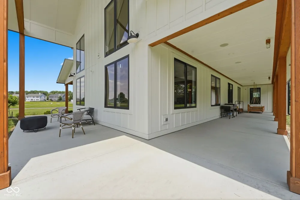 12352 Hoosier Road Fishers, IN 46037