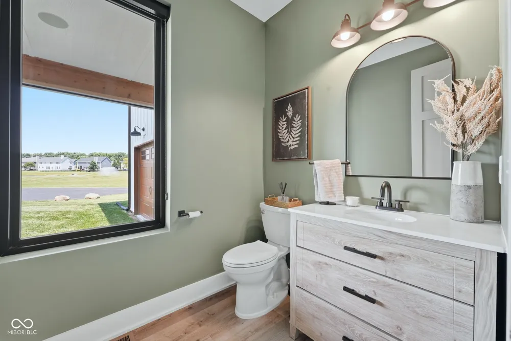 12352 Hoosier Road Fishers, IN 46037