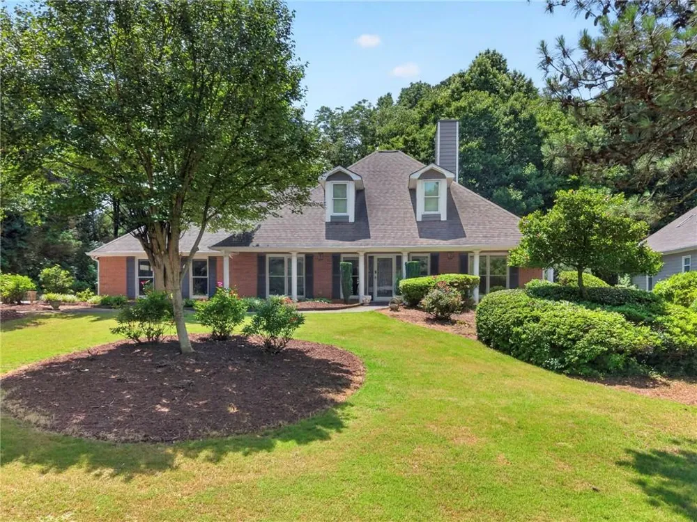 1650 Peachcrest Drive Lawrenceville, GA 30043