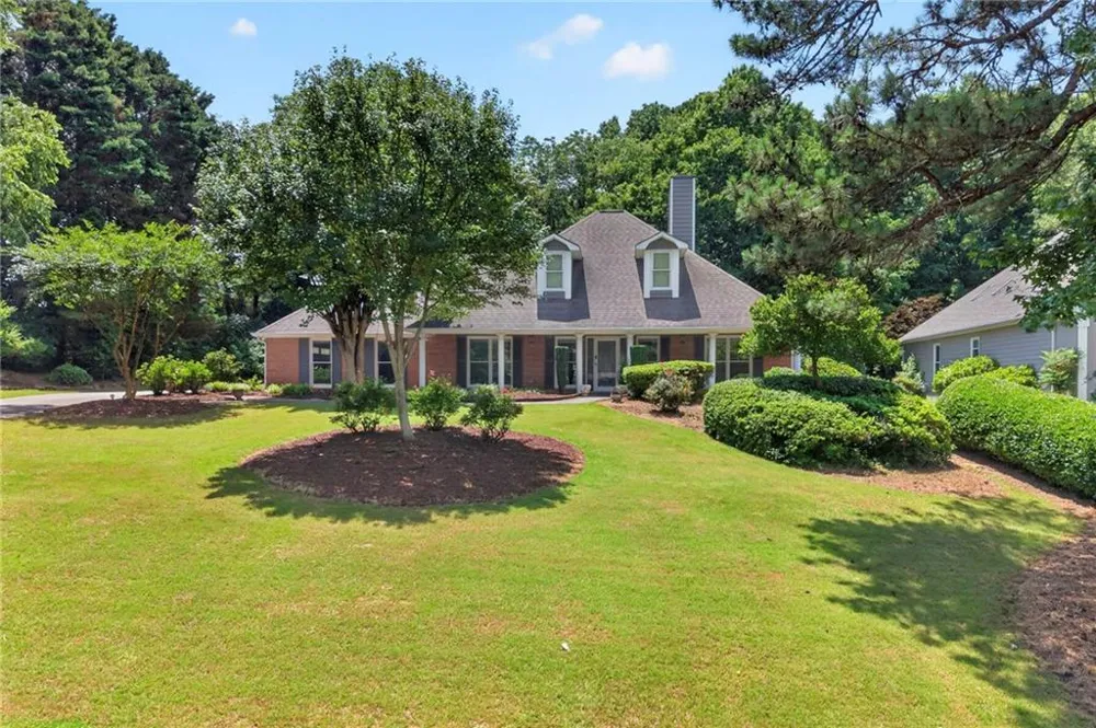 1650 Peachcrest Drive Lawrenceville, GA 30043