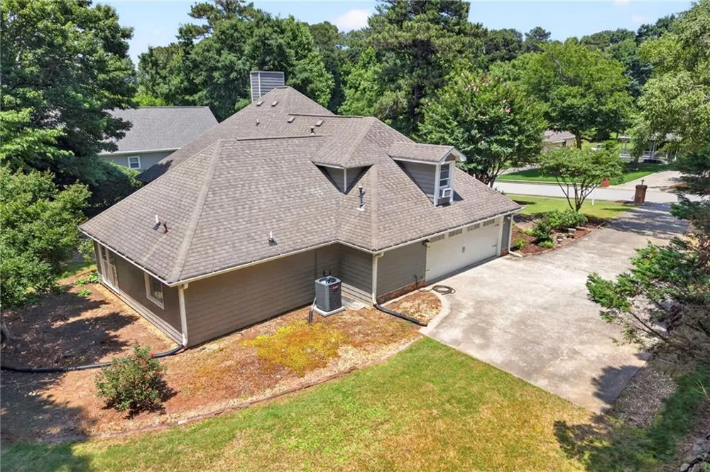 1650 Peachcrest Drive Lawrenceville, GA 30043